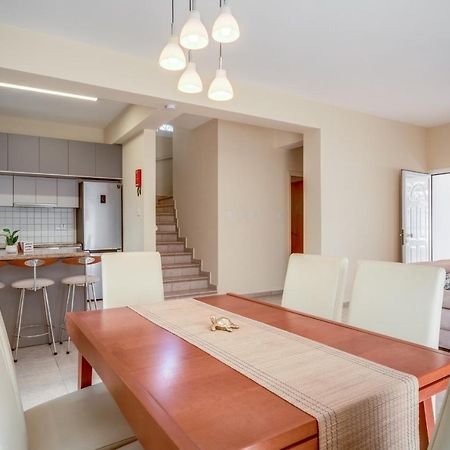 Amphitrite Villa 파라림니 외부 사진