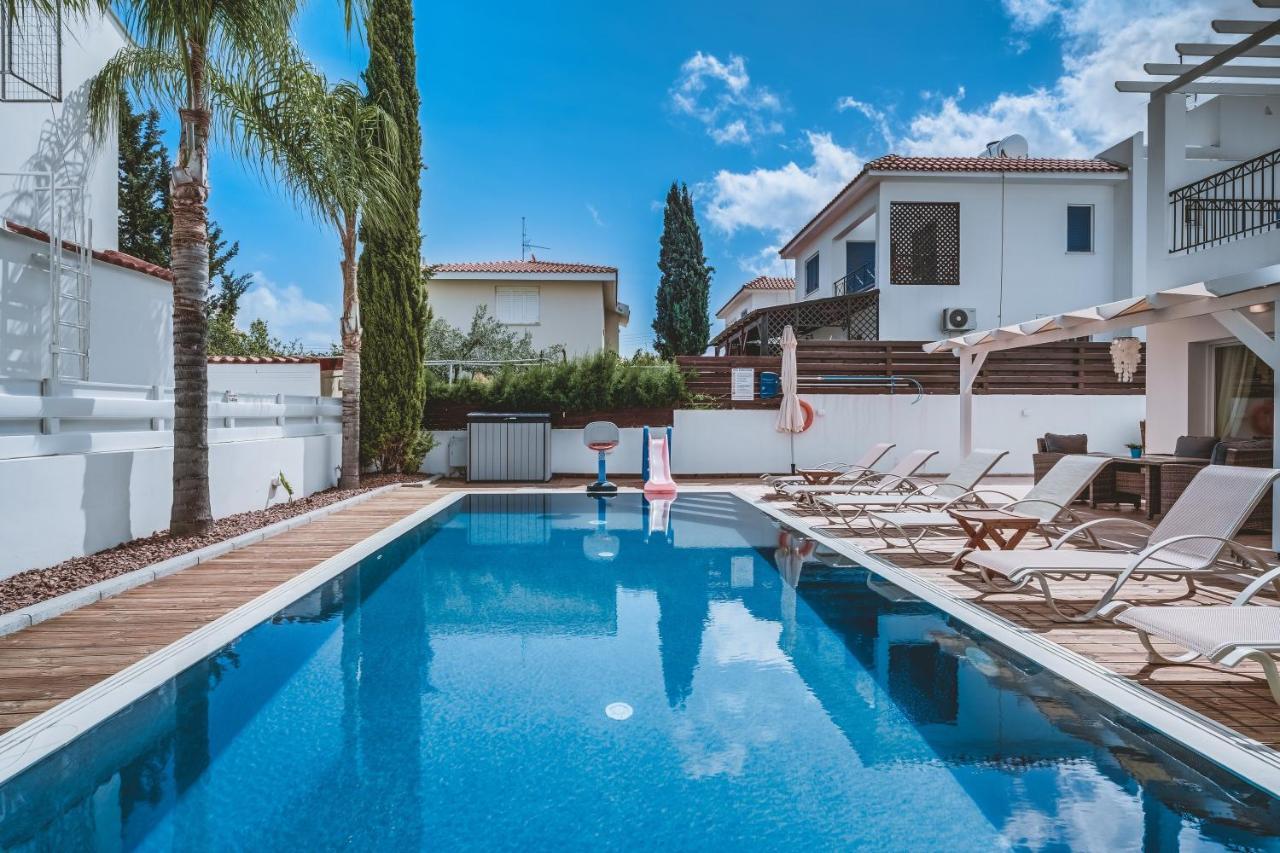 Amphitrite Villa 파라림니 외부 사진