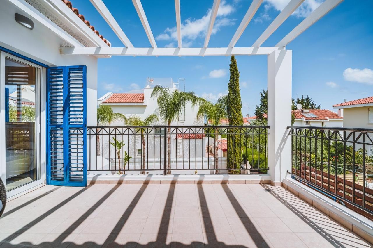 Amphitrite Villa 파라림니 외부 사진